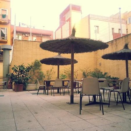 ברצלונה Residencia Universitaria San Agustin מראה חיצוני תמונה