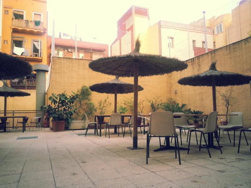 ברצלונה Residencia Universitaria San Agustin מראה חיצוני תמונה